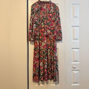 NWOT Maggie London Floral Multicolor Maxi Dress